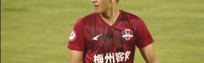 人人看球- 那不勒斯锋霸帽子戏法  